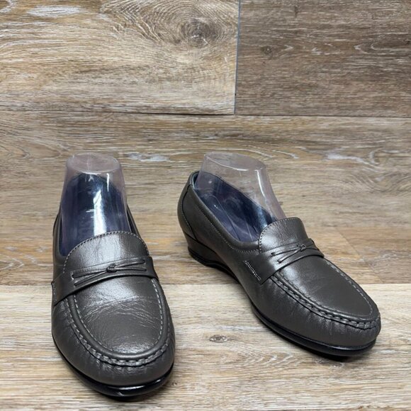 SAS Easier Slip On Gray Leather Loafer Women's Size 7 - Picture 5 of 6